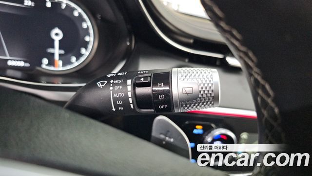 Genesis GV70 2024 — photo 24