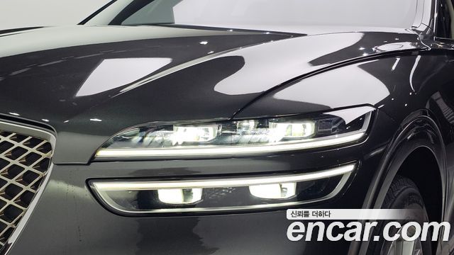 Genesis GV70 2024 — photo 8