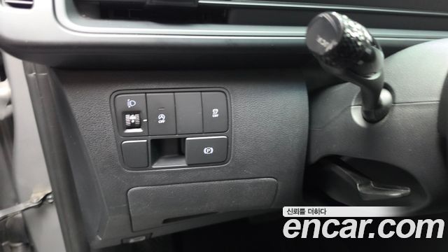 Hyundai Staria 2022 — photo 29