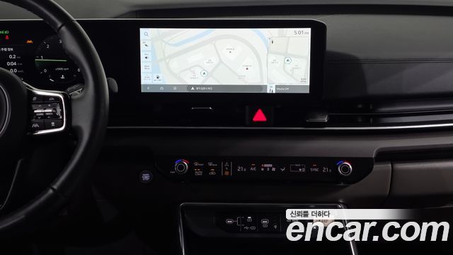 Kia Canival 2025 — photo 13