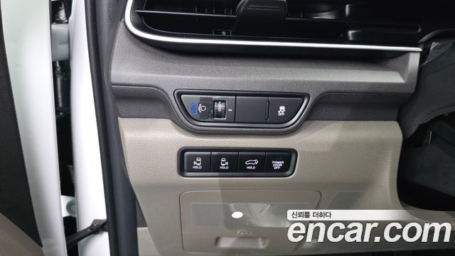 Kia Canival 2025 — photo 18