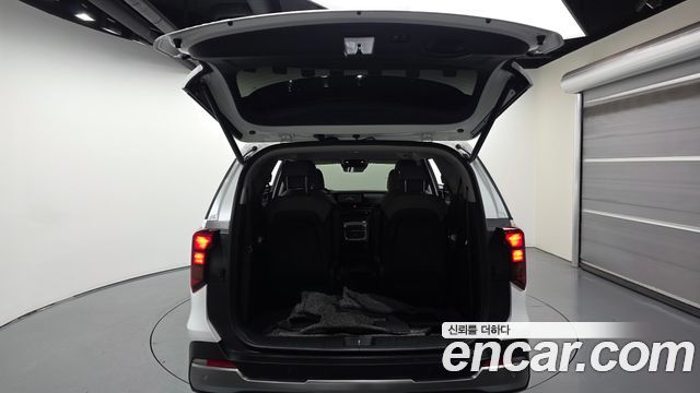 Kia Canival 2025 — photo 20