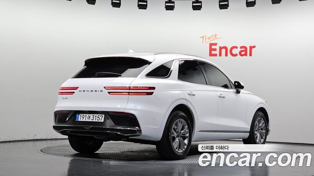 Genesis GV70 2025 — photo 2