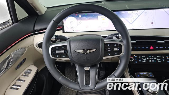Genesis GV70 2025 — photo 15