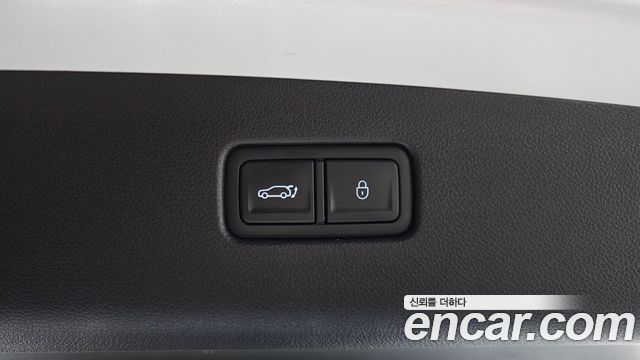 Genesis GV70 2025 — photo 20