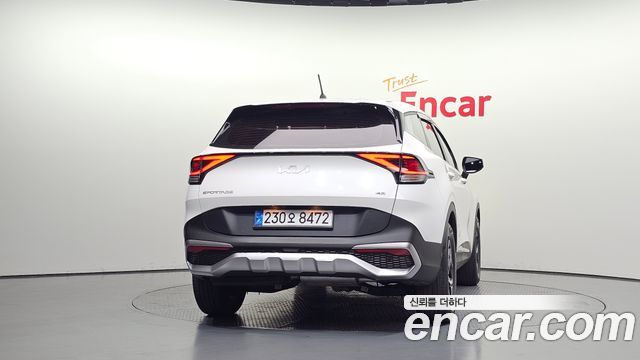 Kia Sportage 2023 — photo 4