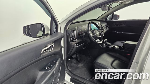 Kia Sportage 2023 — photo 13
