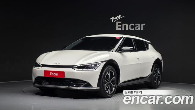 Kia EV6 2022 — photo 1