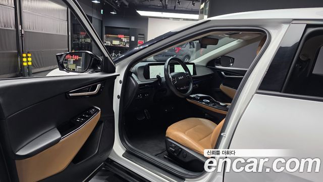 Kia EV6 2022 — photo 13