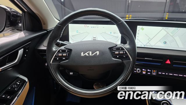 Kia EV6 2022 — photo 19