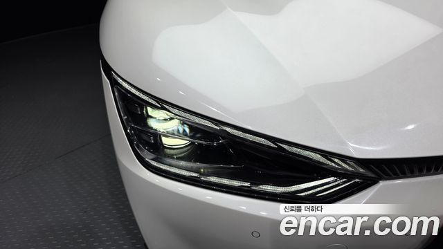 Kia EV6 2022 — photo 8