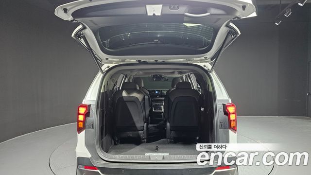 Kia Canival 2025 — photo 26