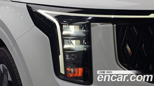 Kia Canival 2025 — photo 8
