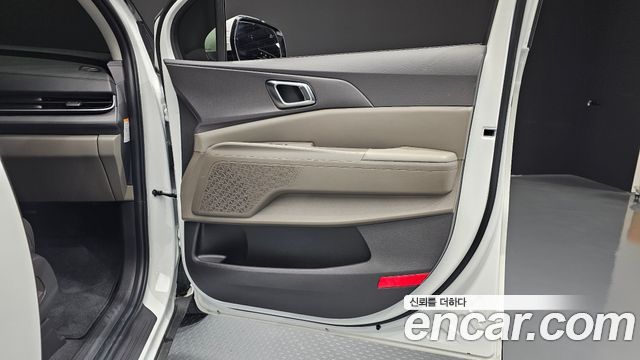 Kia Canival 2025 — photo 15