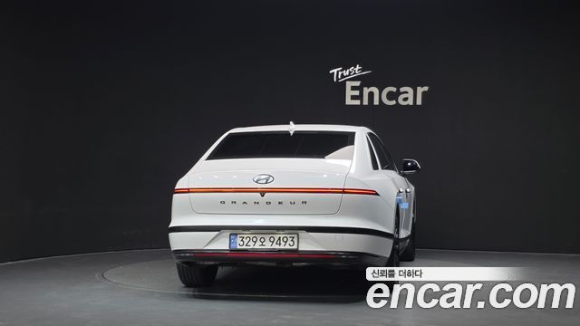 Hyundai Grandeur 2023 — photo 4