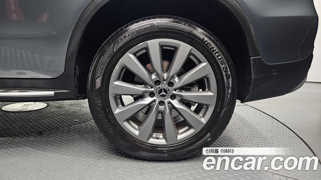 Mercedes-Benz GLC-Class 2019 — photo 5