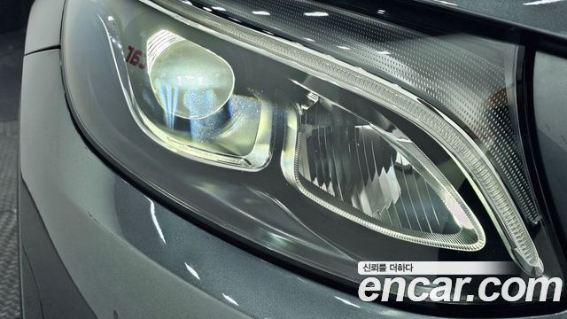 Mercedes-Benz GLC-Class 2019 — photo 8