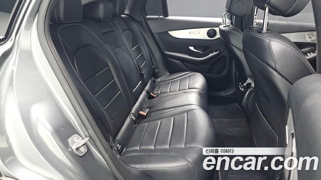 Mercedes-Benz GLC-Class 2019 — photo 28