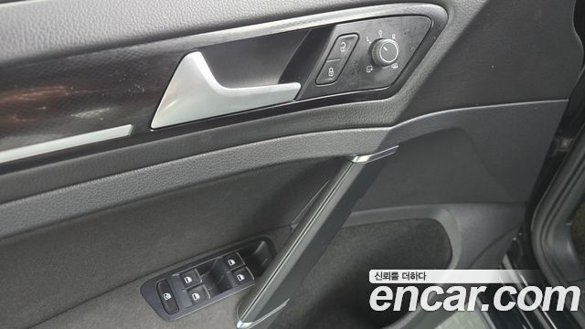Volkswagen Golf 2015 — photo 16