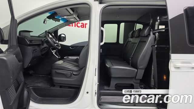 Hyundai Staria 2022 — photo 29