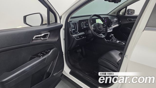 Kia Sportage 2023 — photo 13