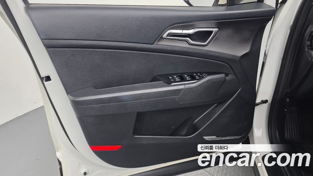 Kia Sportage 2023 — photo 14