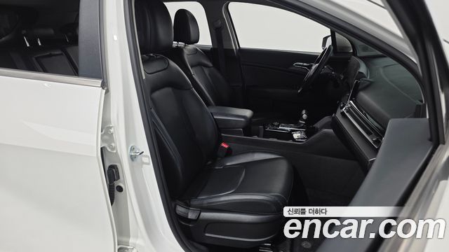 Kia Sportage 2023 — photo 16