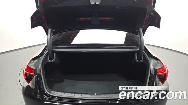 Kia K8 2022 — photo 20