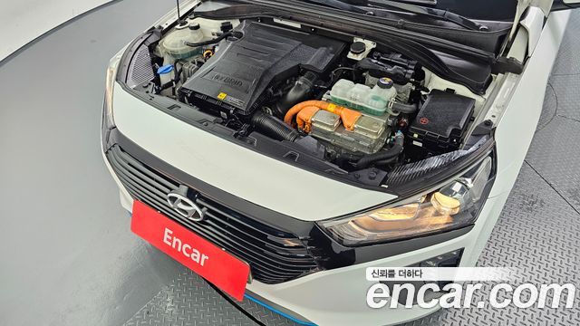 Hyundai Ioniq 2018 — photo 20