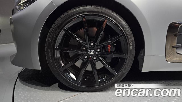 Kia Stinger 2023 — photo 5