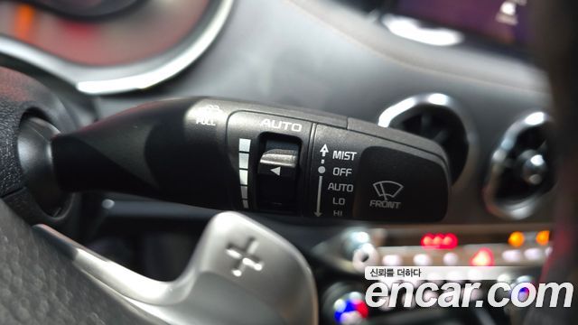 Kia Stinger 2023 — photo 34