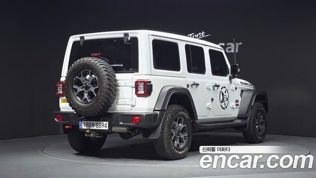 Jeep Wrangler 2019 — photo 2