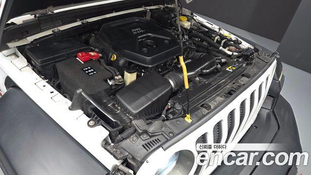 Jeep Wrangler 2019 — photo 6