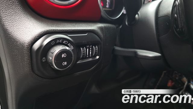 Jeep Wrangler 2019 — photo 19