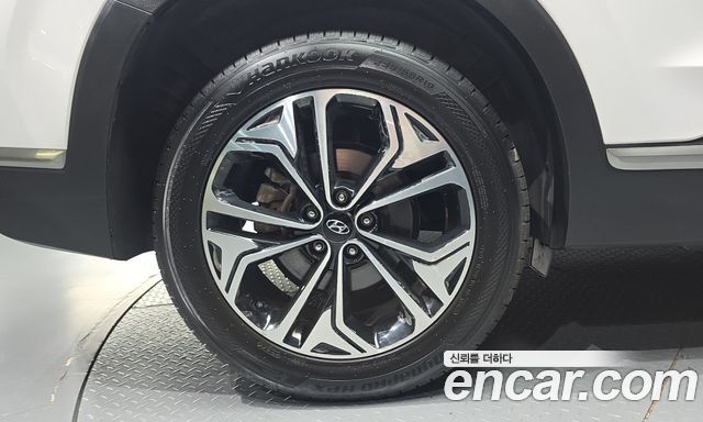 Hyundai Santafe 2019 — photo 5