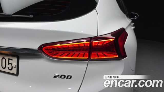 Hyundai Santafe 2019 — photo 9