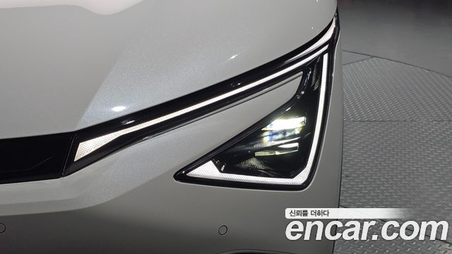 Kia EV6 2025 — photo 8