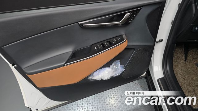 Kia EV6 2025 — photo 14