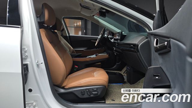 Kia EV6 2025 — photo 16