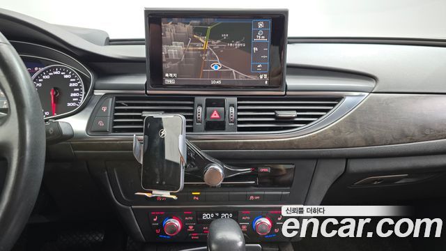Audi A6 2018 — photo 12