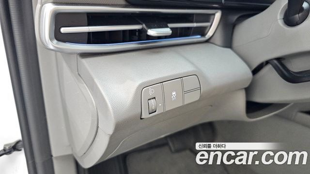 Hyundai AVANTE 2024 — photo 17