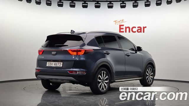 Kia Sportage 2018 — photo 2