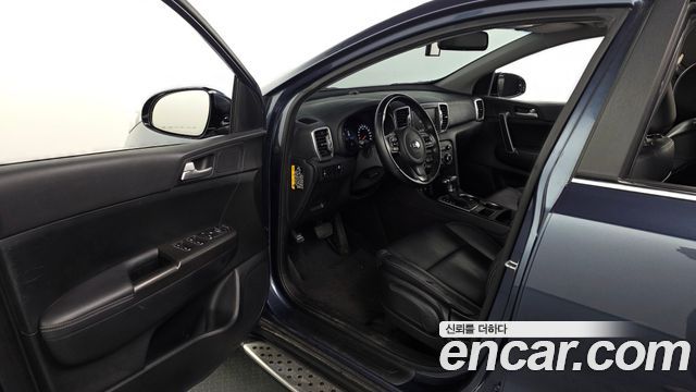 Kia Sportage 2018 — photo 13
