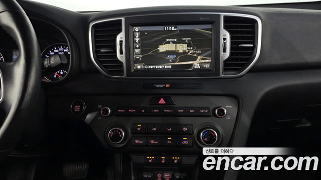 Kia Sportage 2018 — photo 20