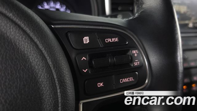 Kia Sportage 2018 — photo 25