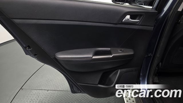 Kia Sportage 2018 — photo 15