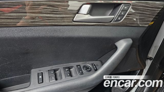 Hyundai Sonata 2015 — photo 19