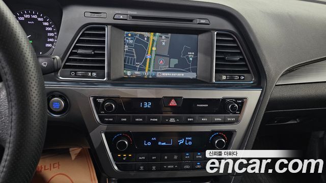 Hyundai Sonata 2015 — photo 21
