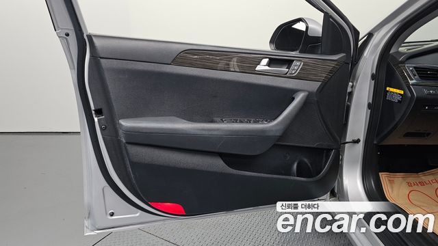 Hyundai Sonata 2015 — photo 14