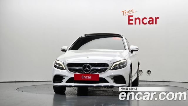 Mercedes-Benz C-Class 2019 — photo 3